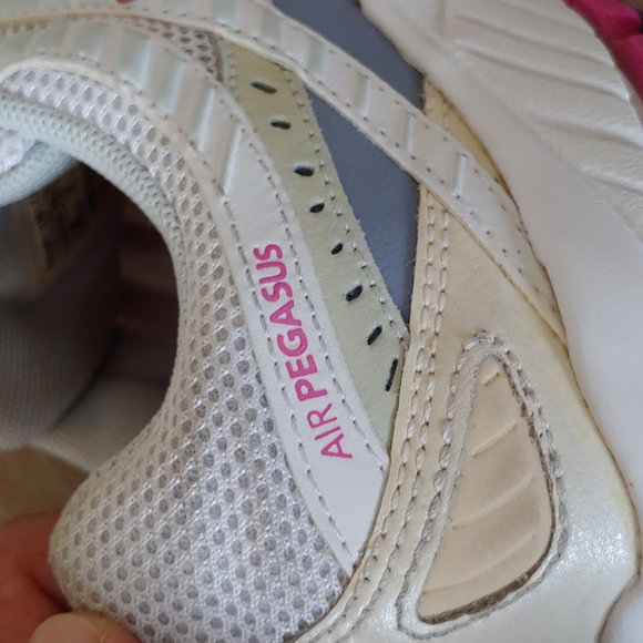 nike air pegasus bowerman series